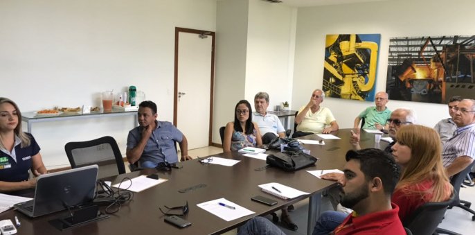 Comitês a todo vapor